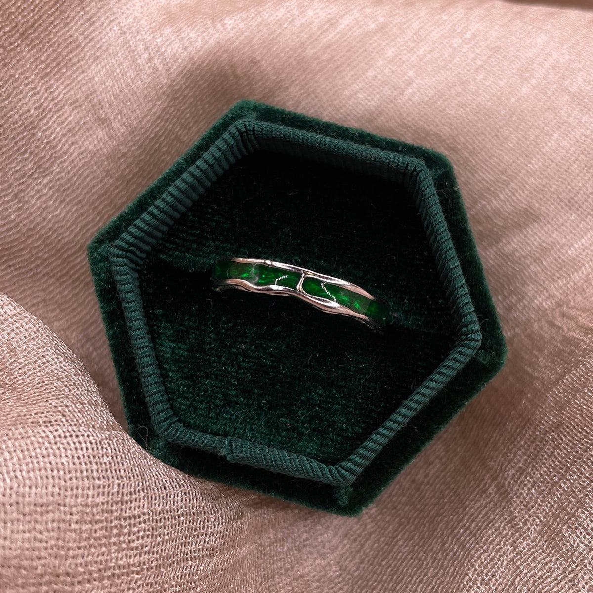 Current Line 925 Sterling Silver Ring