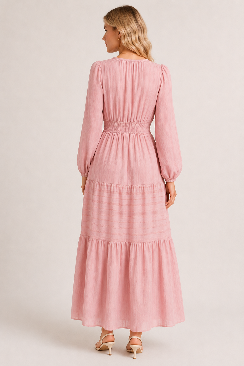 Vestido de Capas Gallery